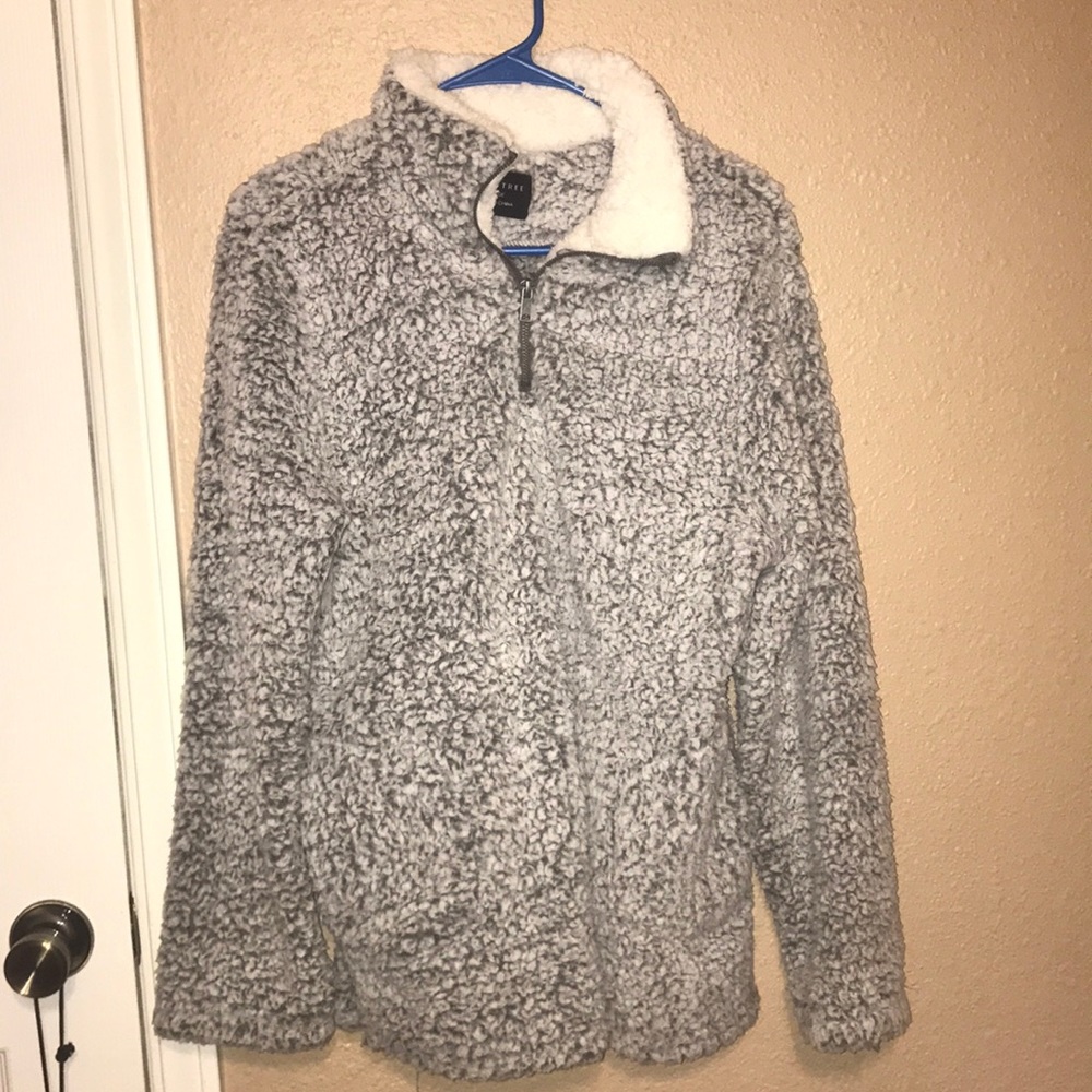 Cozy Love tree shepra